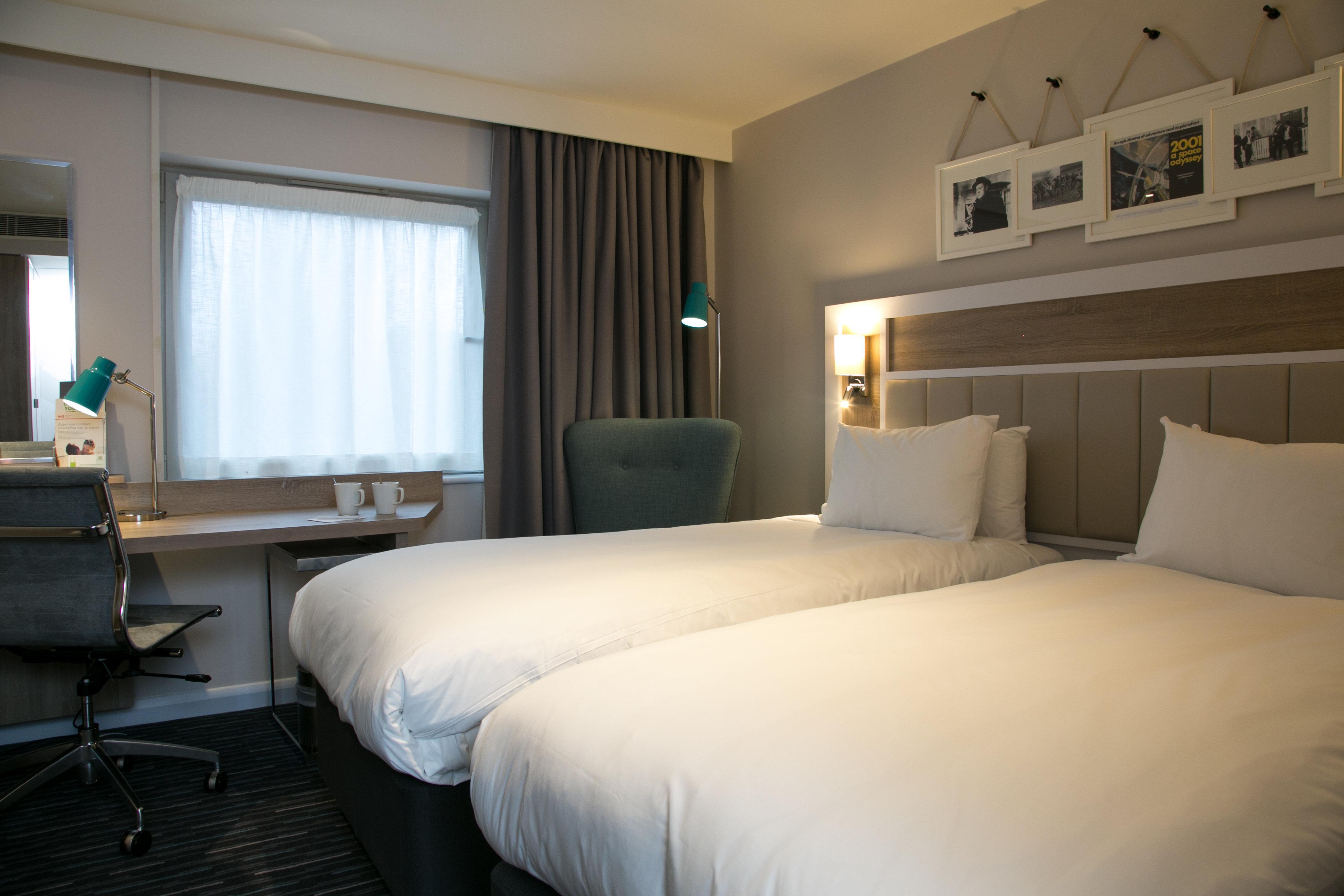 Holiday Inn London-Shepperton By Ihg מראה חיצוני תמונה