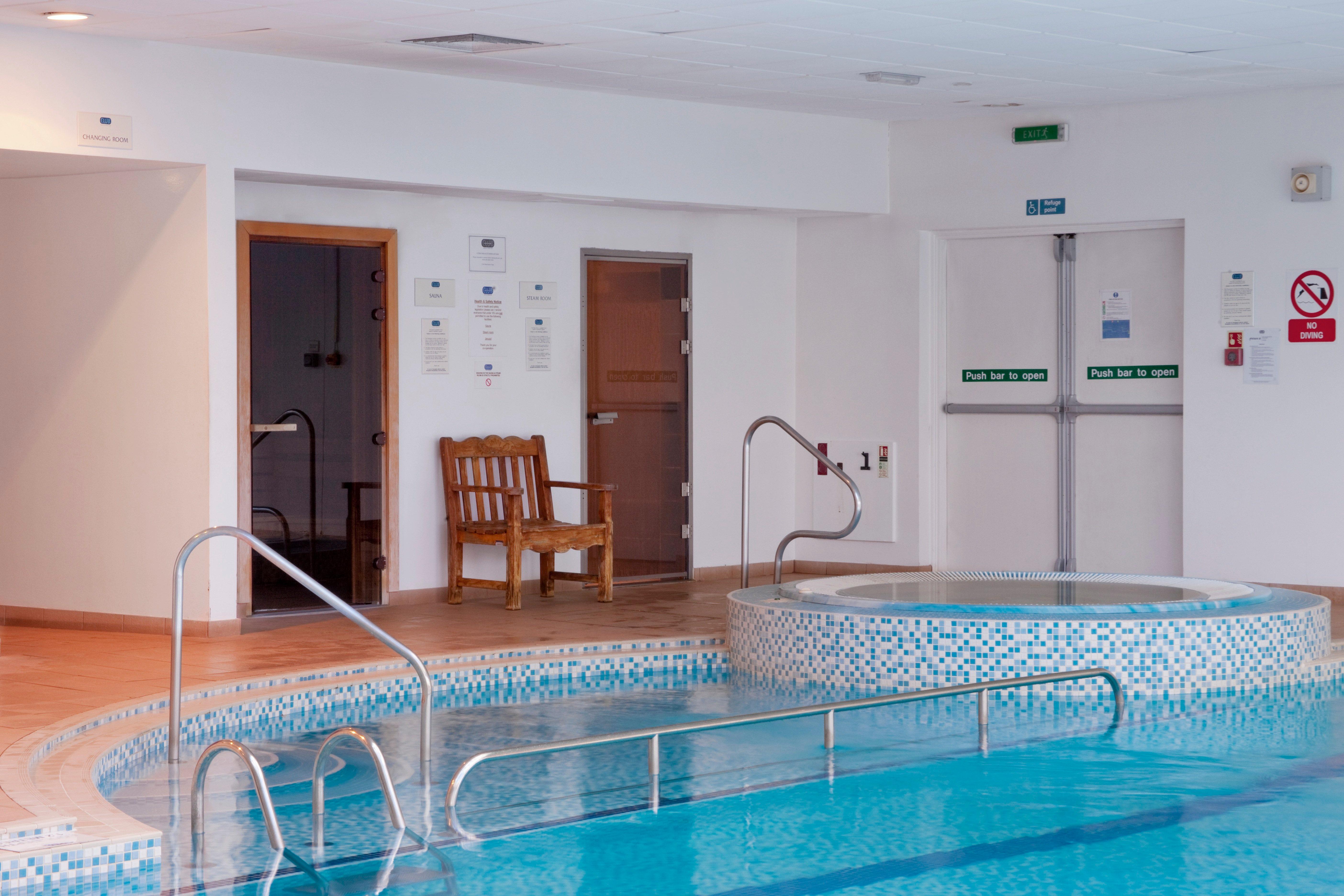Holiday Inn London-Shepperton By Ihg מראה חיצוני תמונה