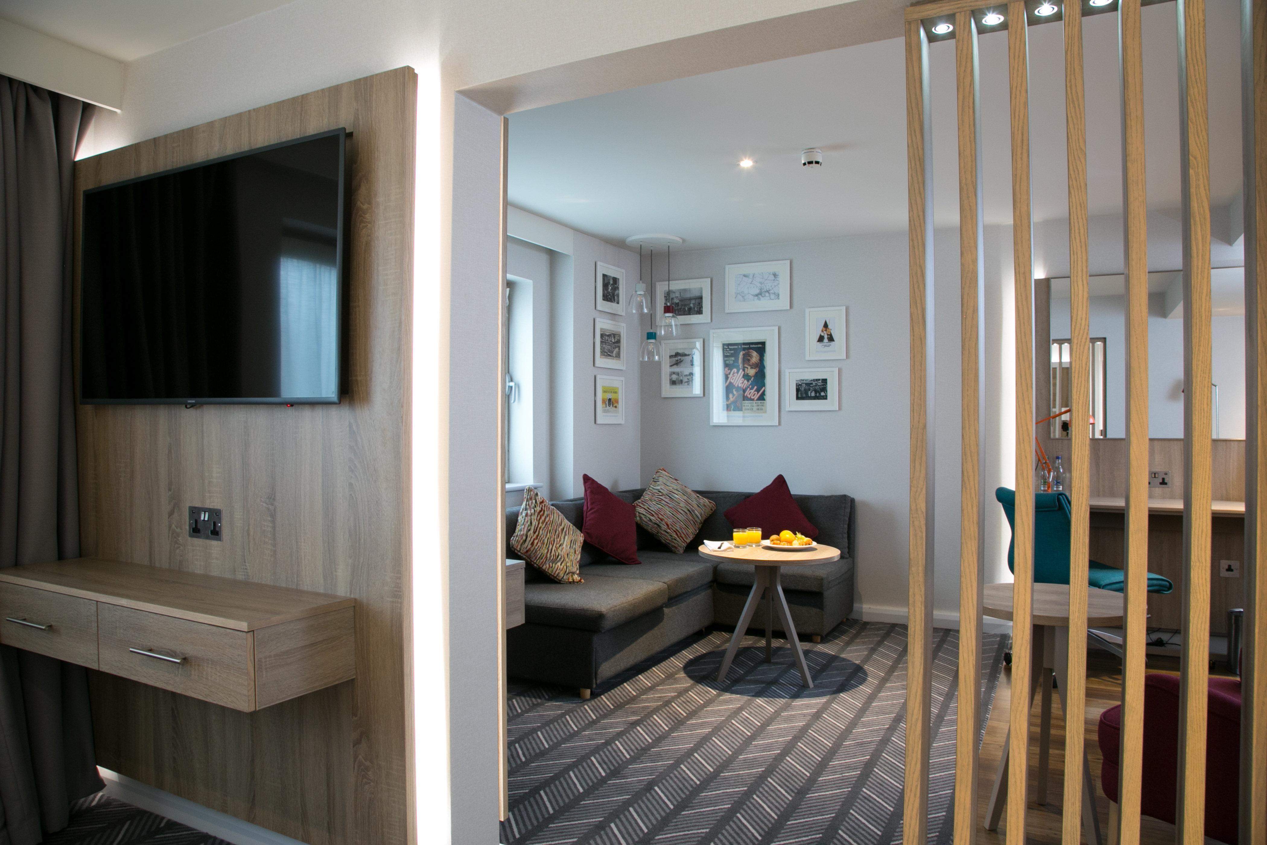 Holiday Inn London-Shepperton By Ihg מראה חיצוני תמונה
