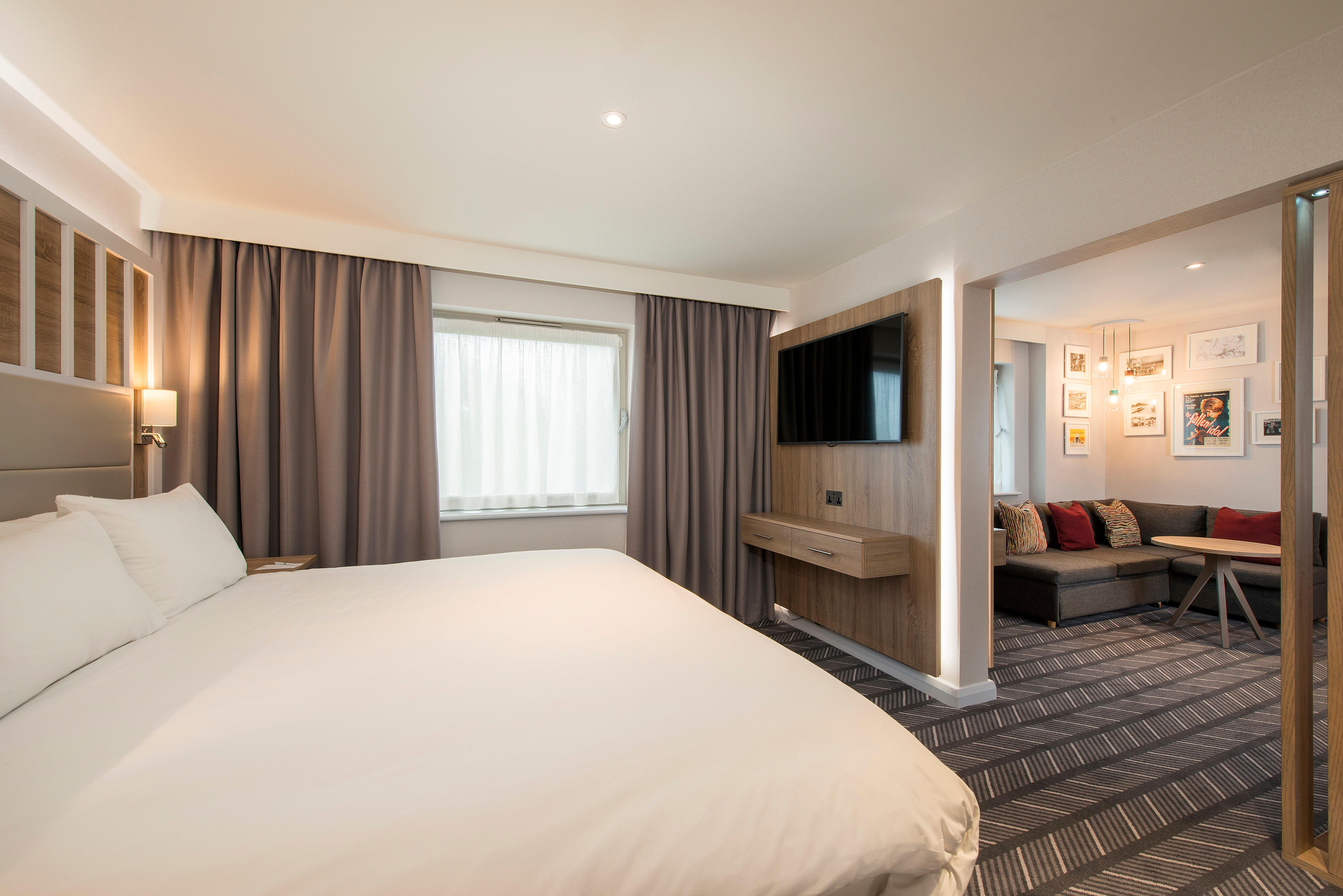 Holiday Inn London-Shepperton By Ihg מראה חיצוני תמונה