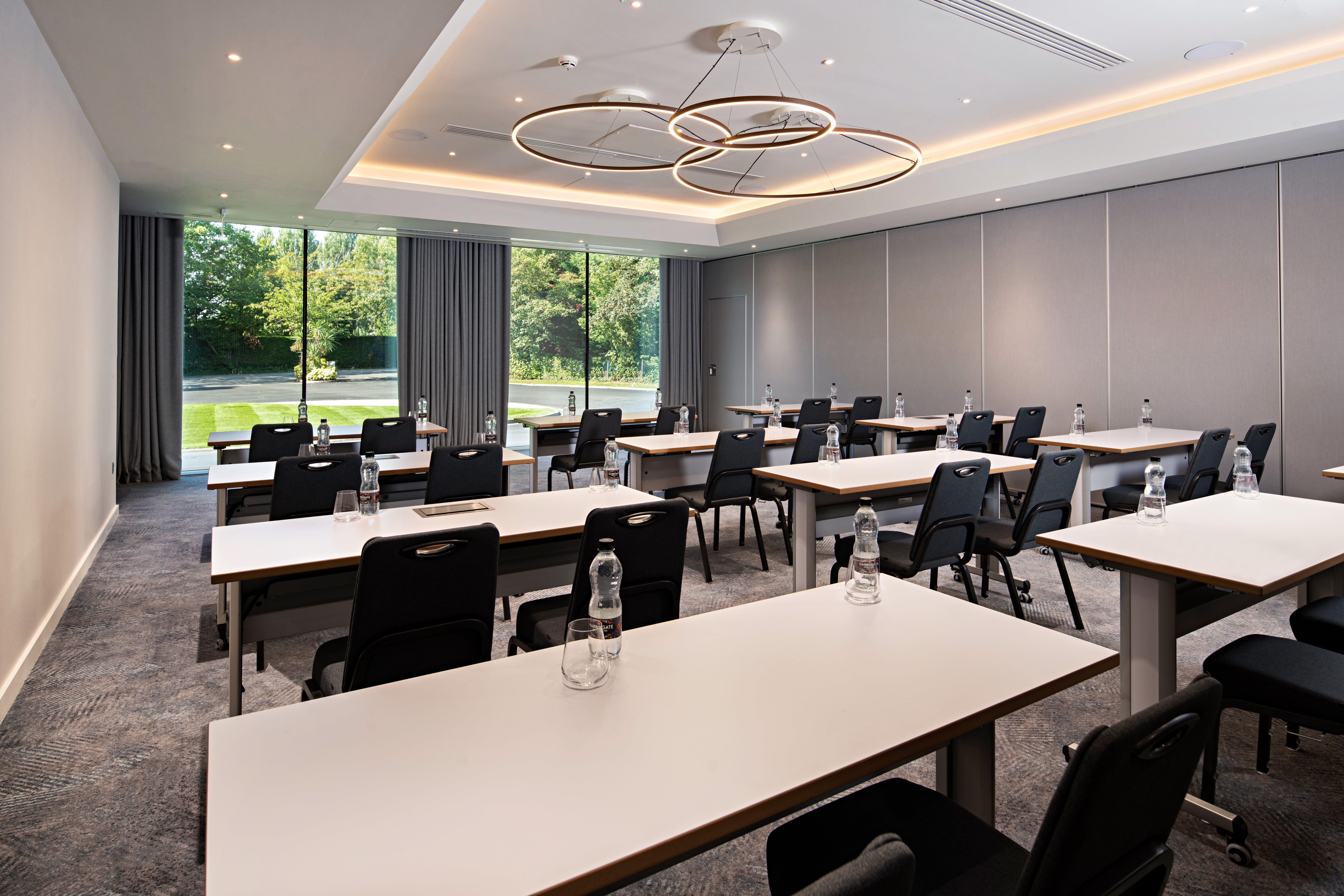 Holiday Inn London-Shepperton By Ihg מראה חיצוני תמונה