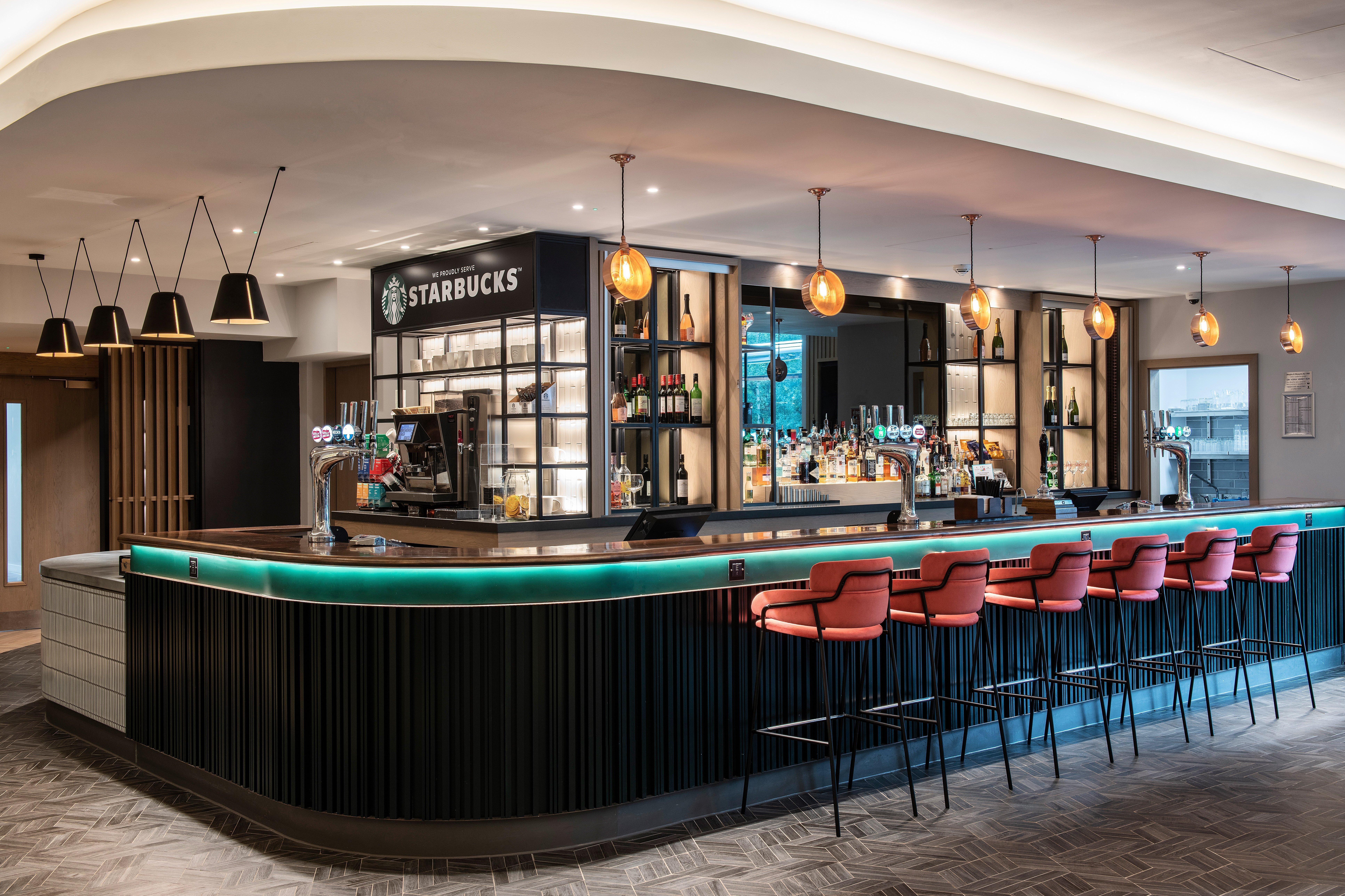 Holiday Inn London-Shepperton By Ihg מראה חיצוני תמונה