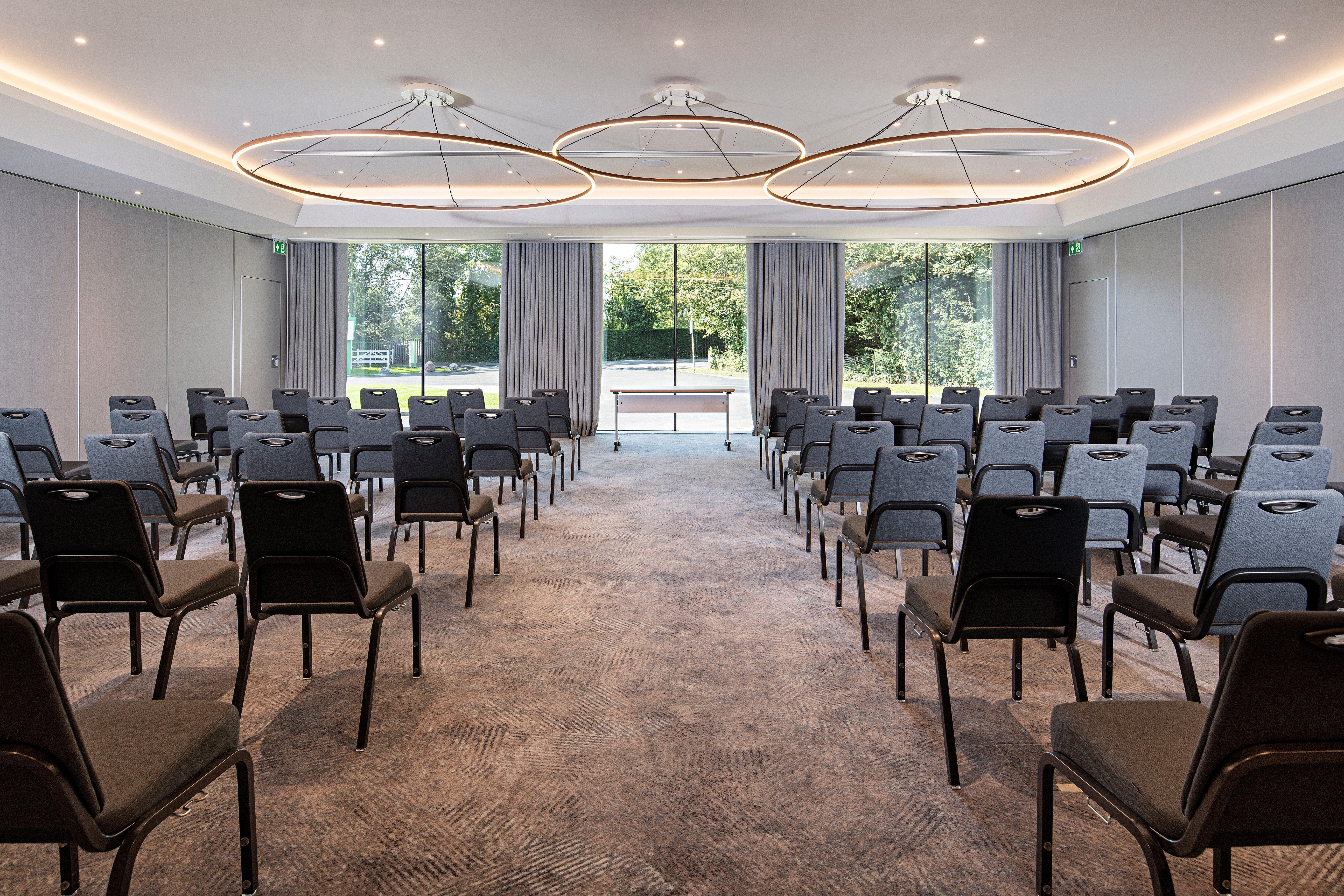 Holiday Inn London-Shepperton By Ihg מראה חיצוני תמונה