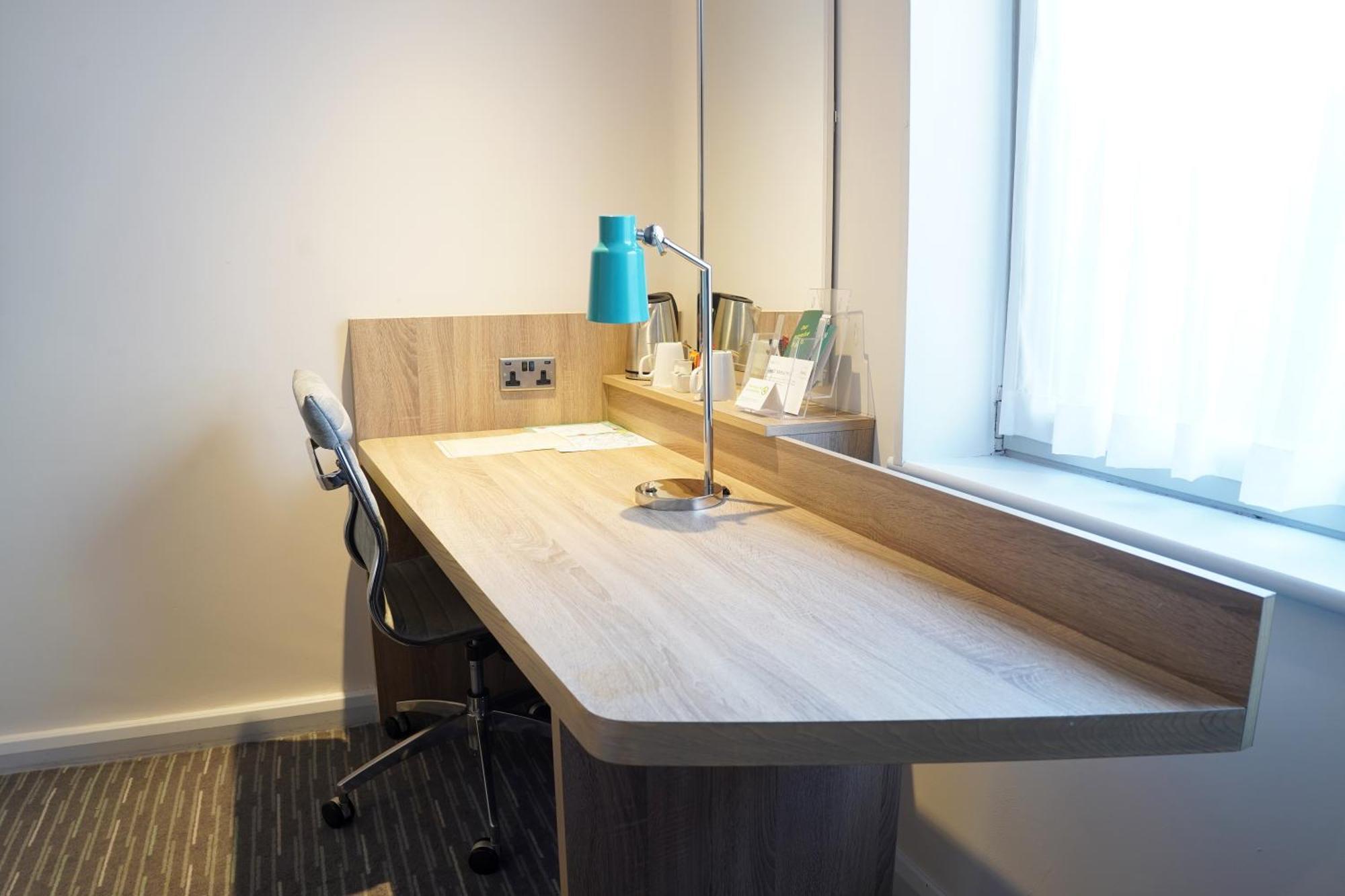 Holiday Inn London-Shepperton By Ihg מראה חיצוני תמונה