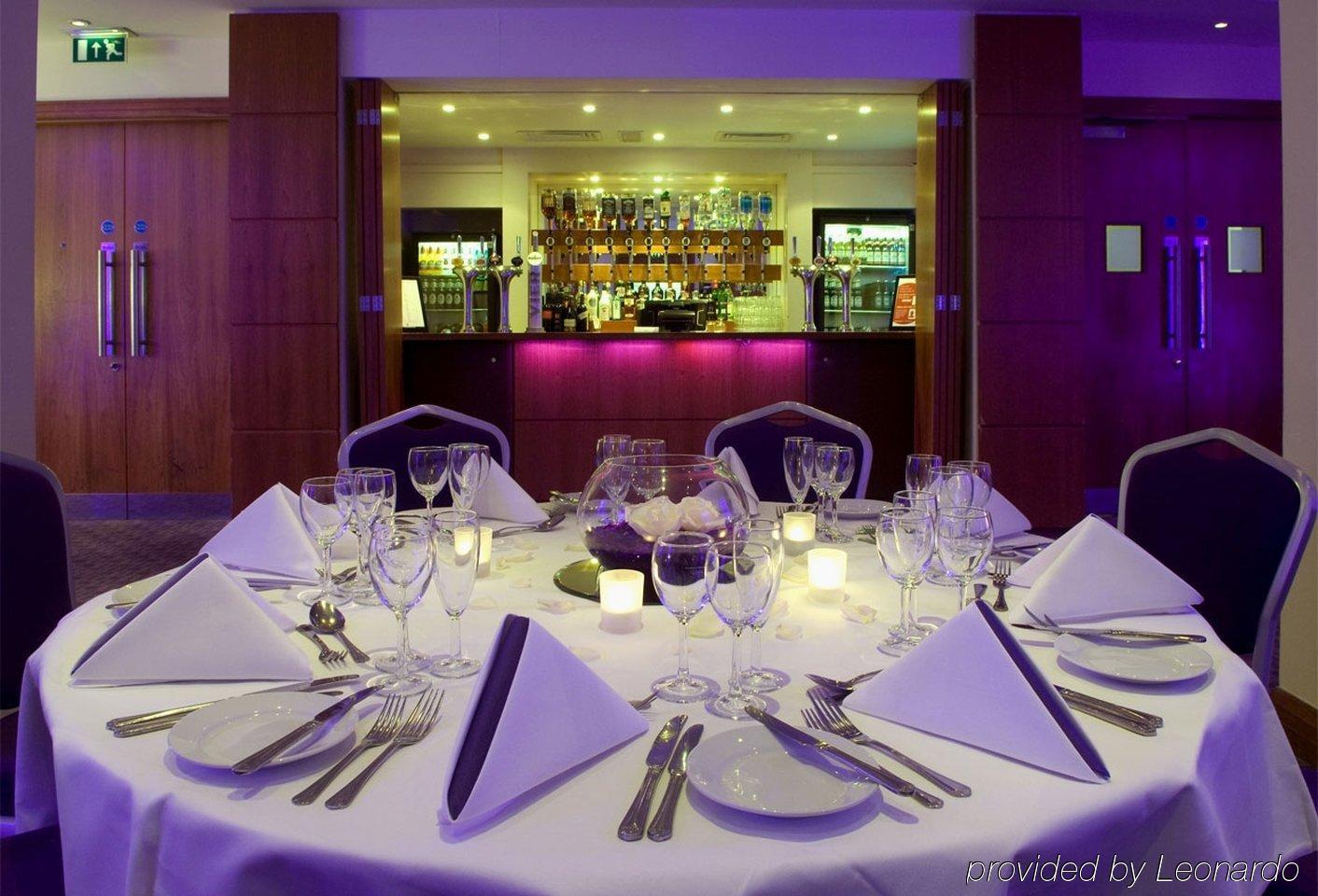 Holiday Inn London-Shepperton By Ihg מסעדה תמונה